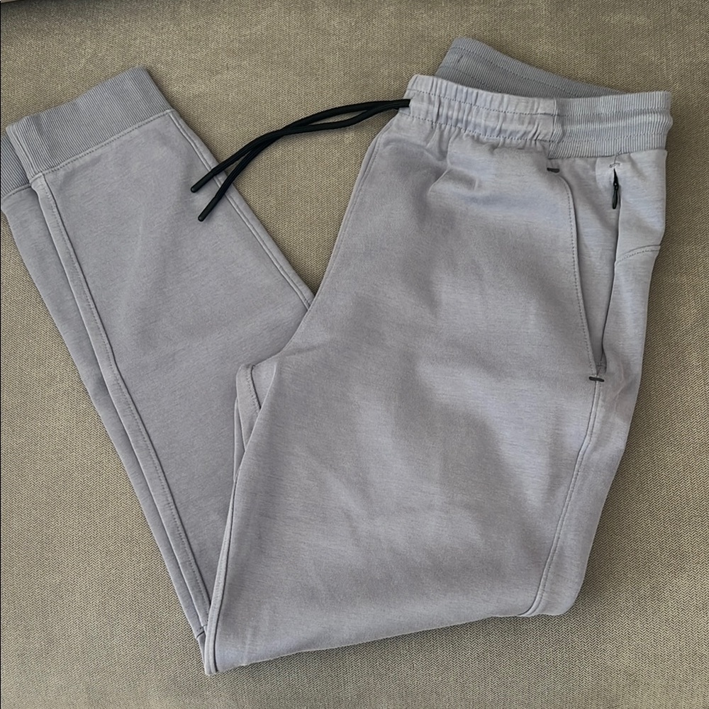 Old Navy Dynamic Fleece Gray Jogger Pants- Men Small